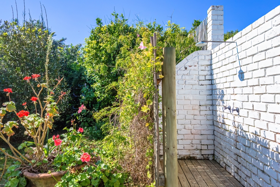 2 Bedroom Property for Sale in Keurboomstrand Western Cape